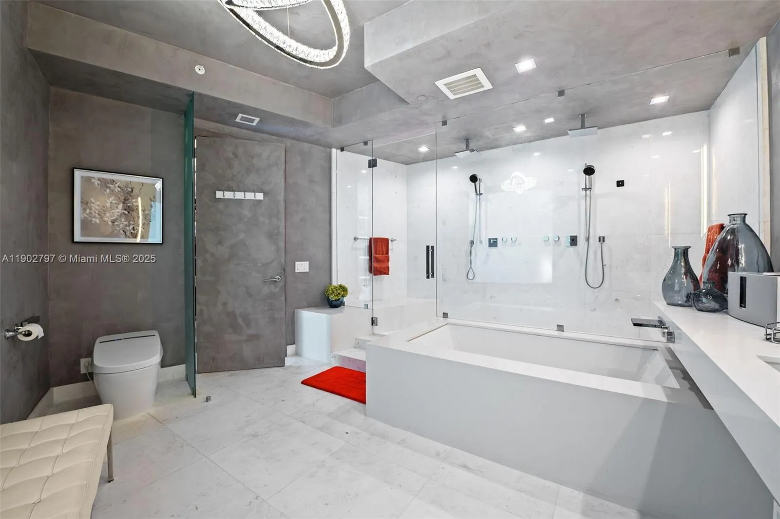 18555 Collins Ave, #2405