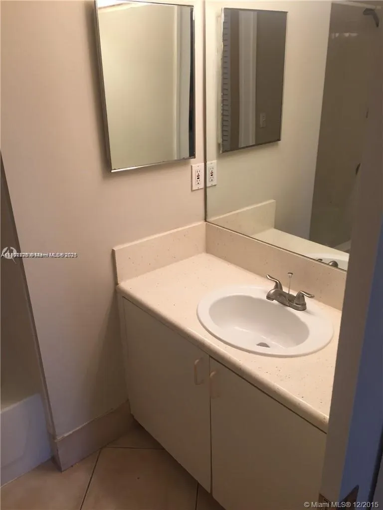 7816 Sonoma Springs Cir, #104