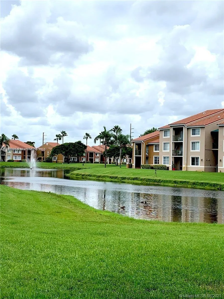 7816 Sonoma Springs Cir, #104