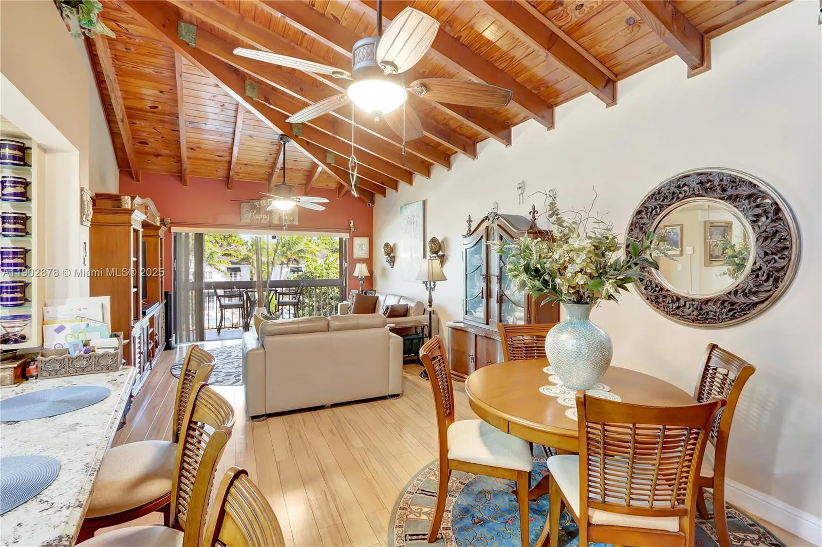 5201 Orduna Dr., #15