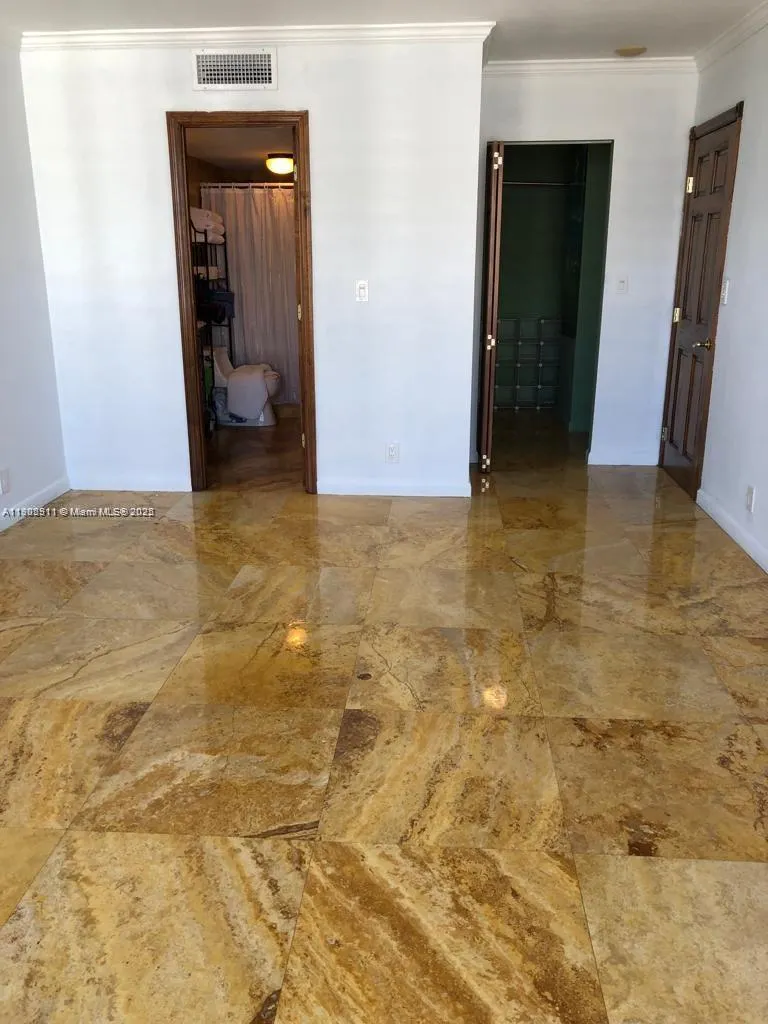 600 Three Islands Blvd, #1814