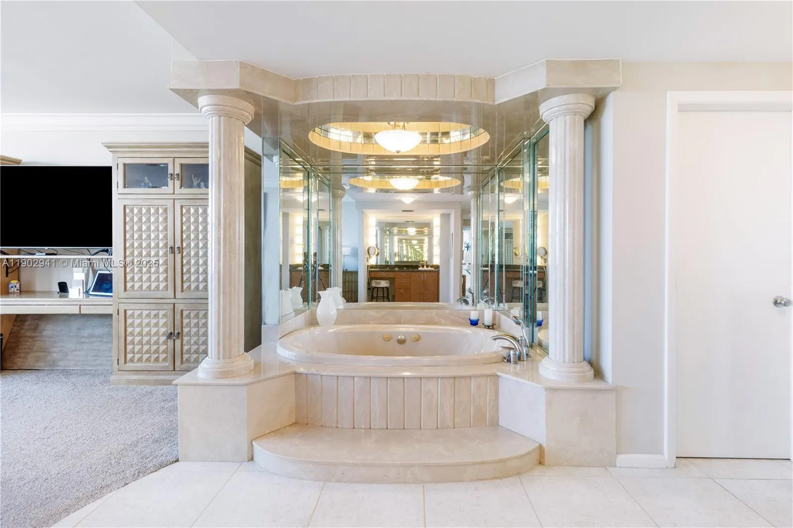 300 Three Islands Blvd, #PH2A