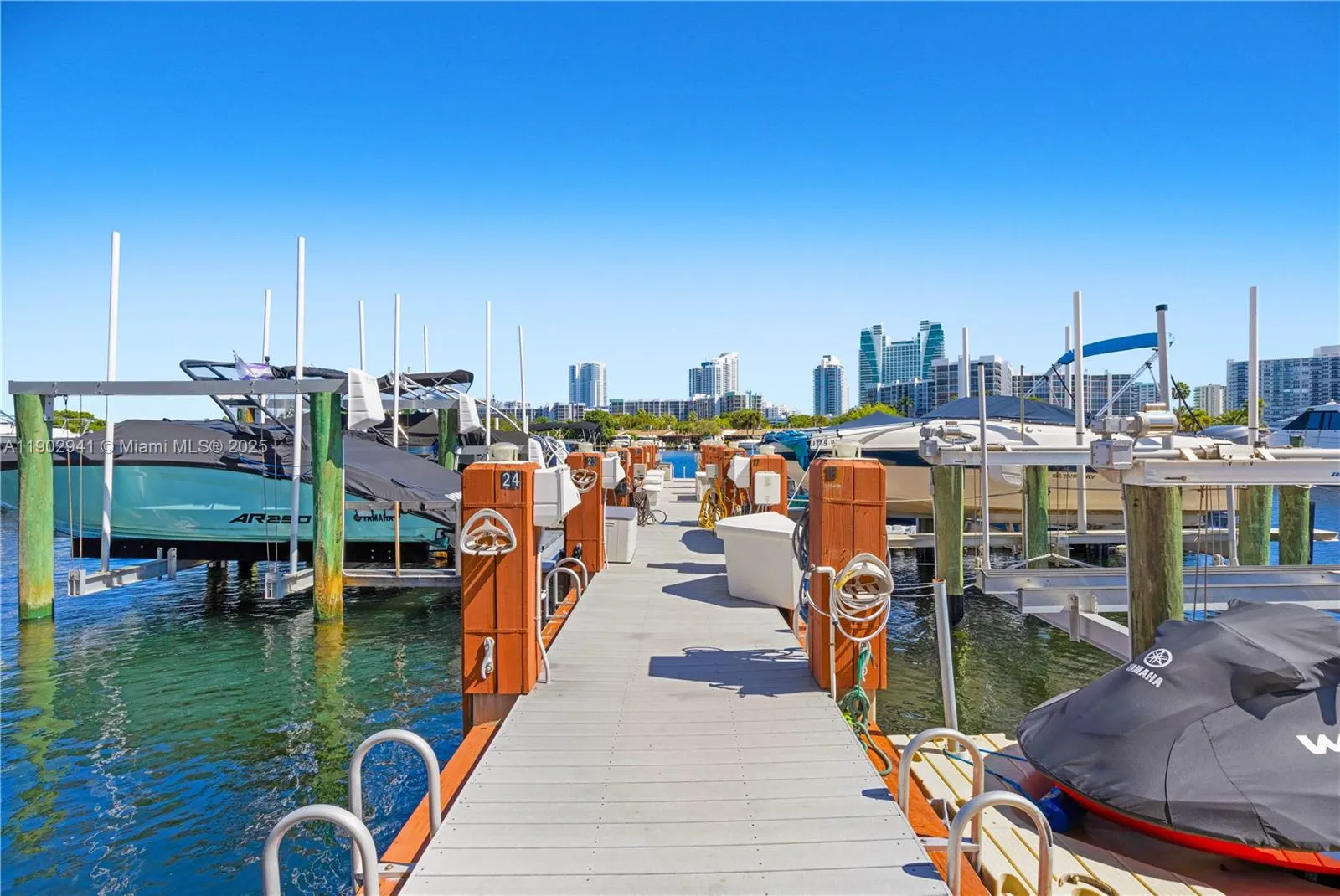 300 Three Islands Blvd, #PH2A