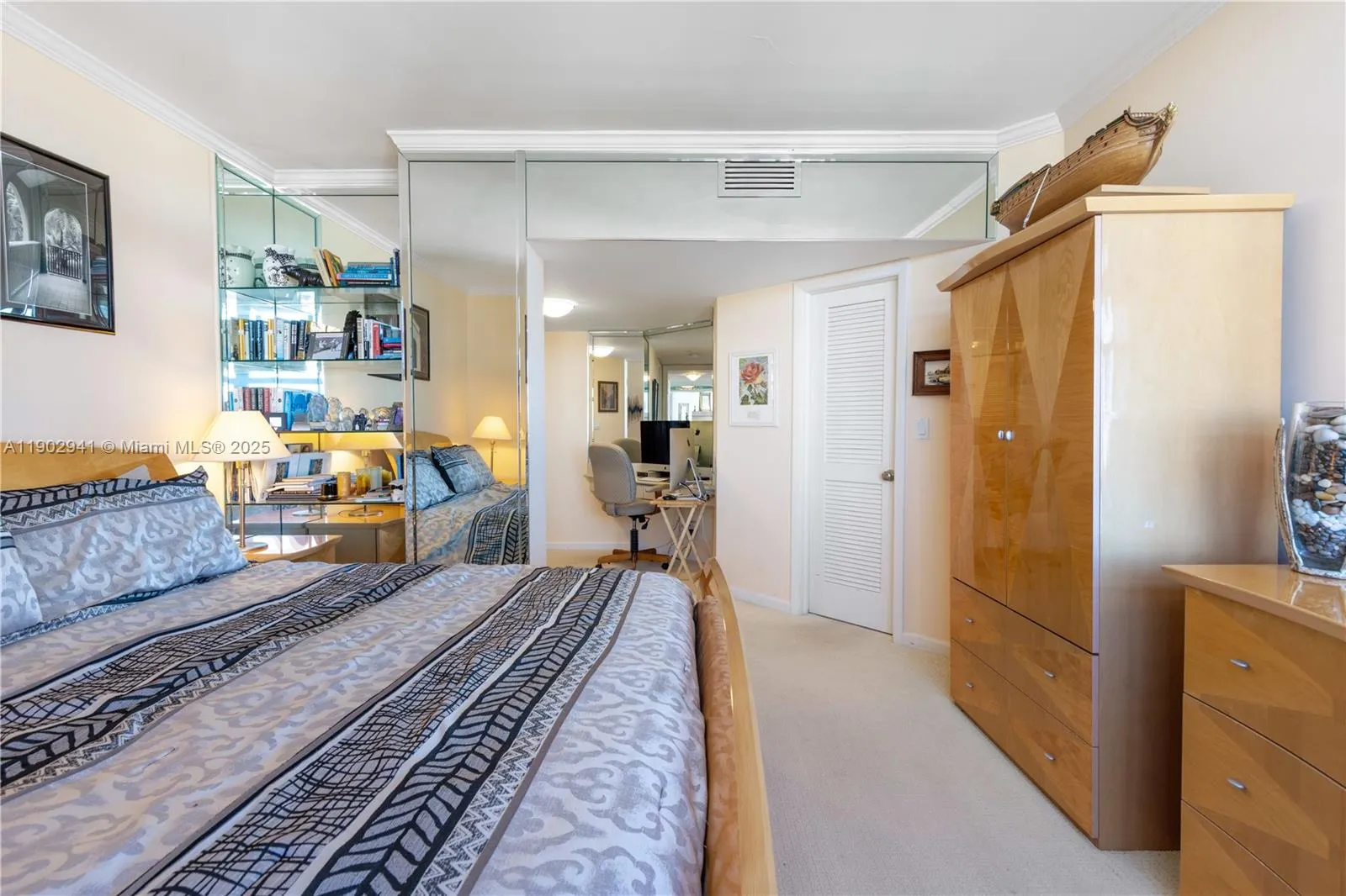 300 Three Islands Blvd, #PH2A