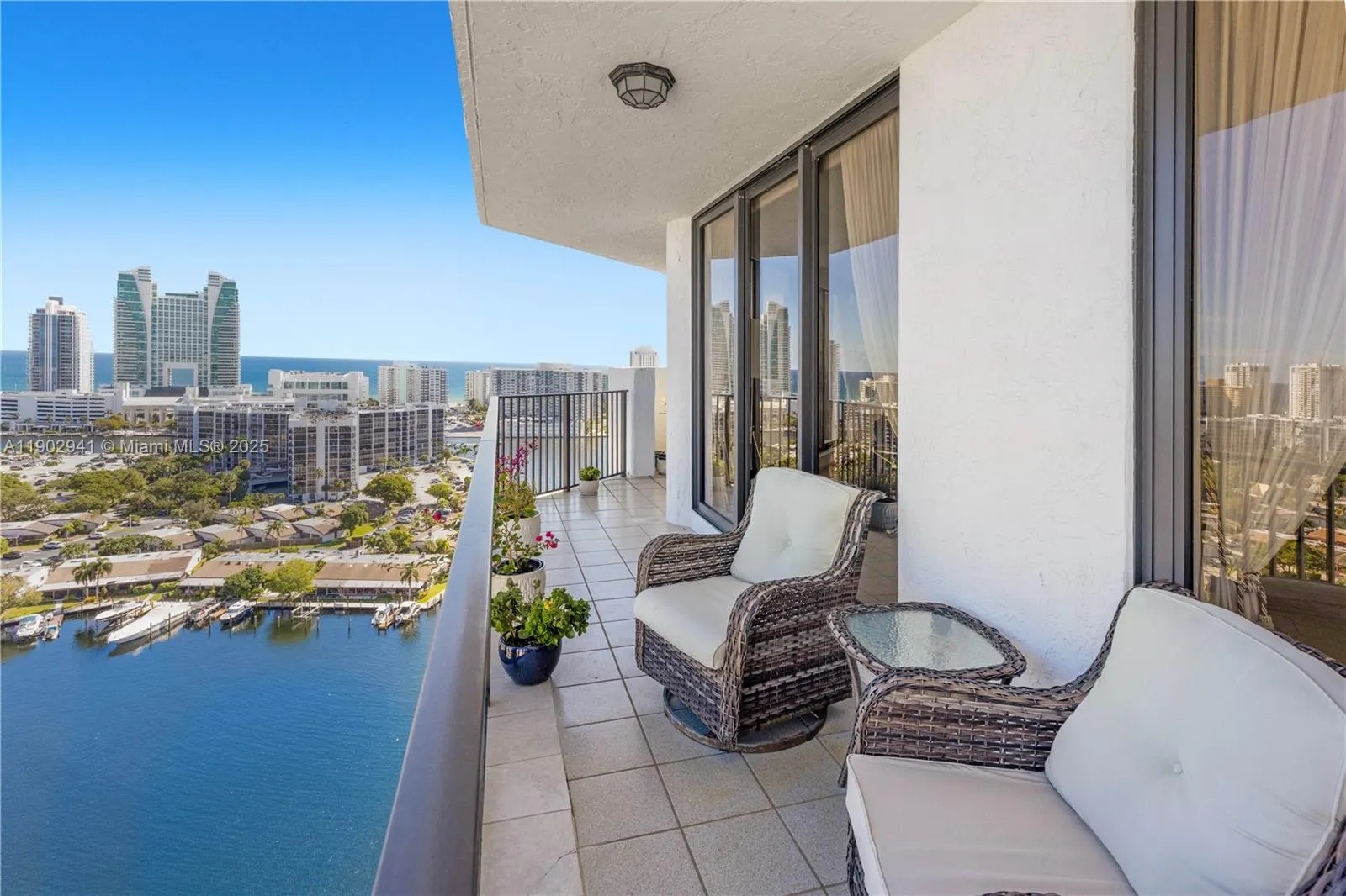 300 Three Islands Blvd, #PH2A