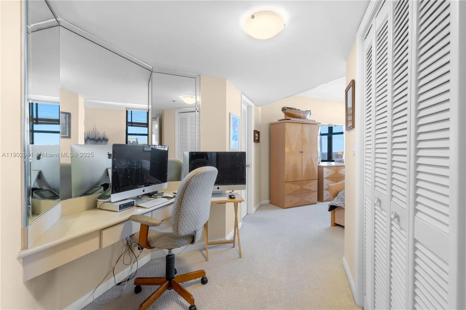 300 Three Islands Blvd, #PH2A