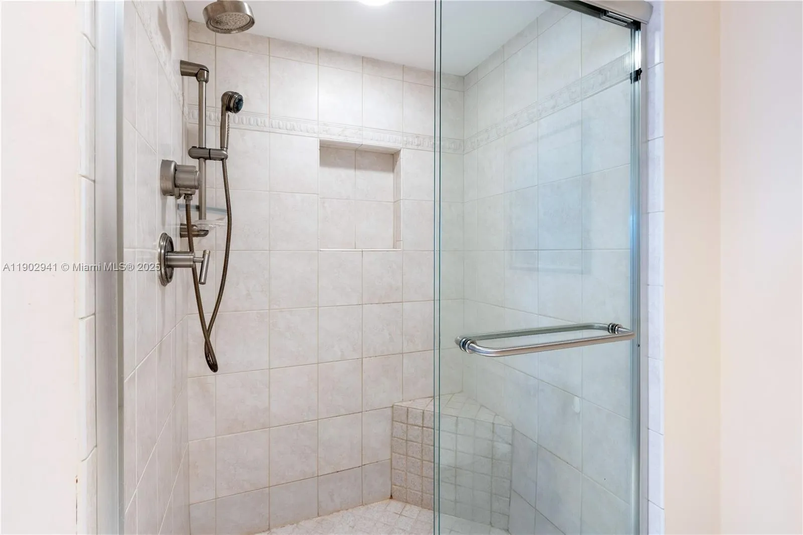 300 Three Islands Blvd, #PH2A