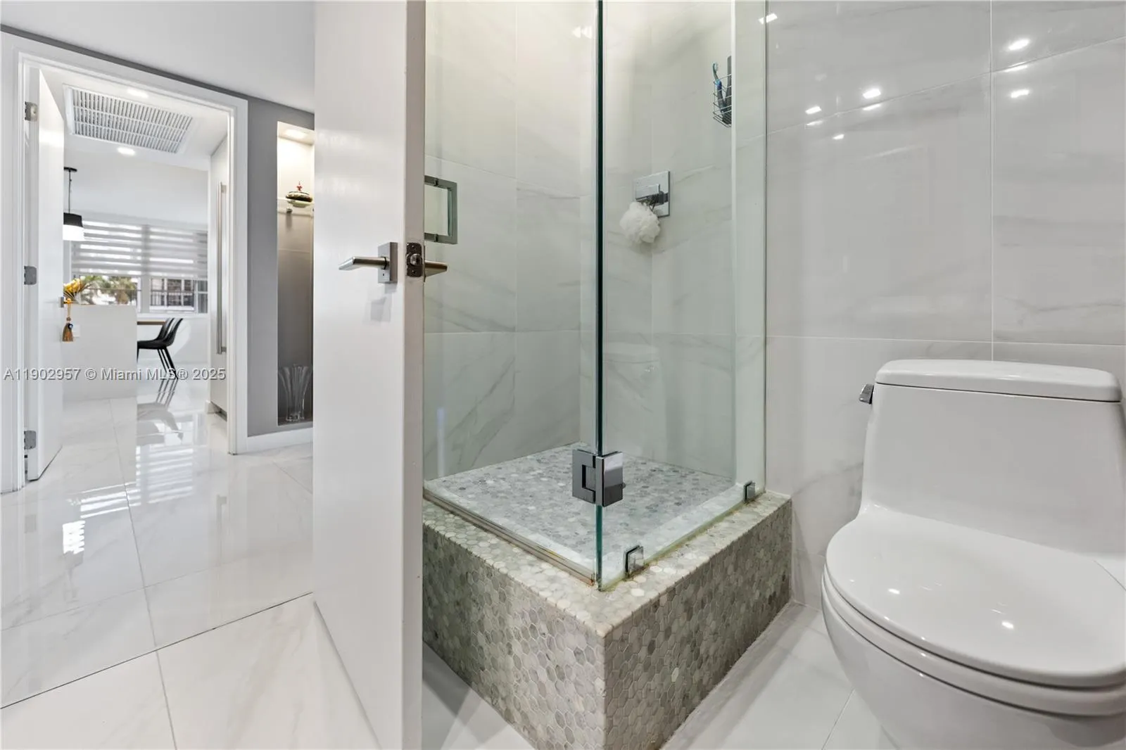 5660 Collins Ave, #2A