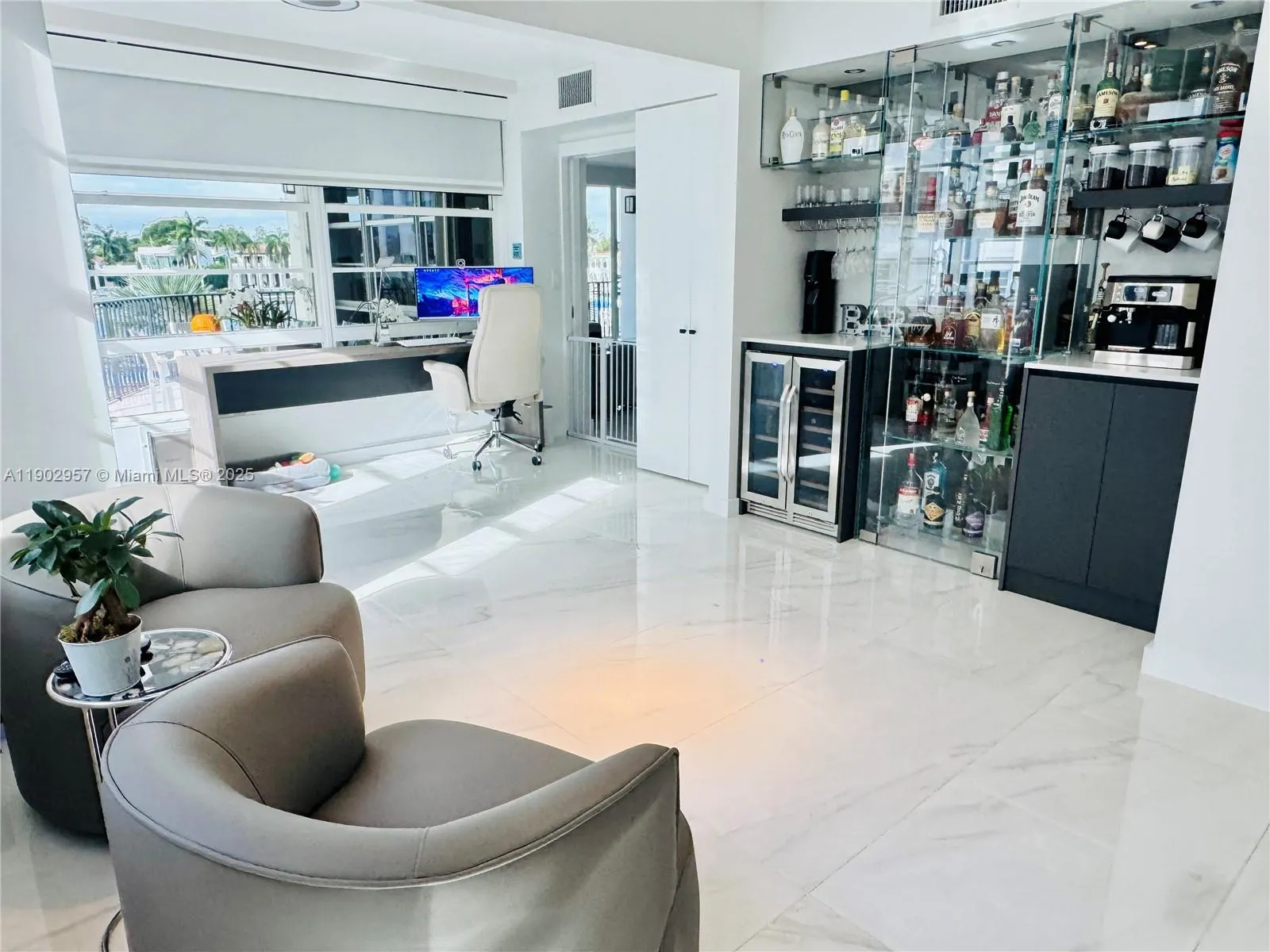 5660 Collins Ave, #2A