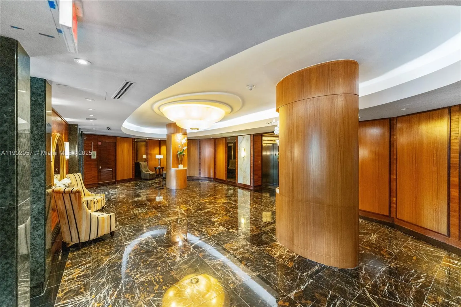 5660 Collins Ave, #2A