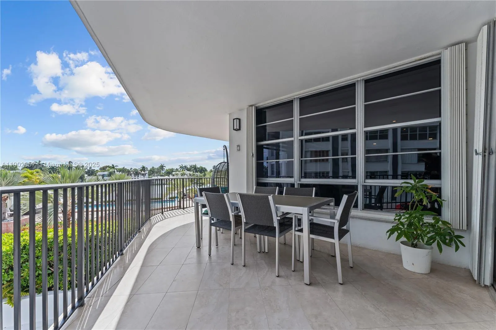 5660 Collins Ave, #2A