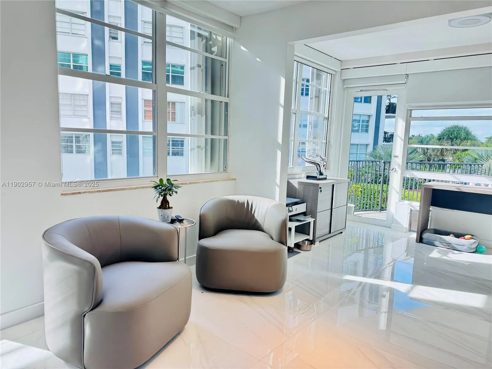 5660 Collins Ave, #2A
