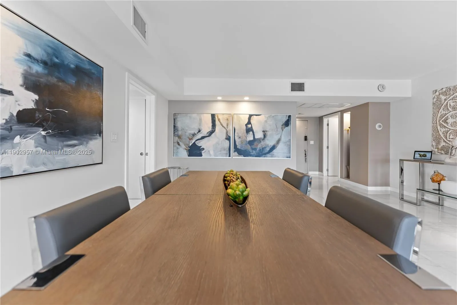 5660 Collins Ave, #2A