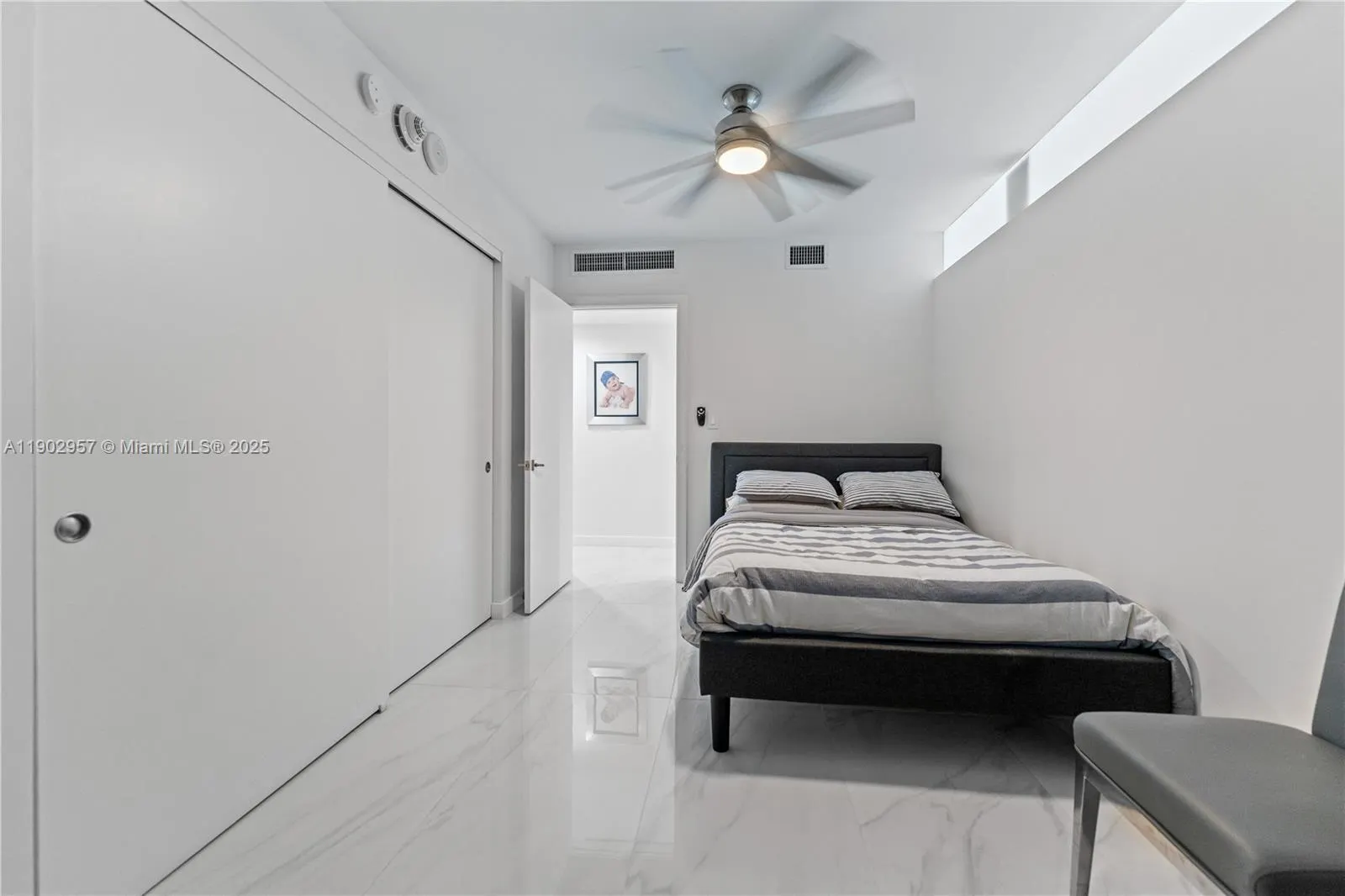 5660 Collins Ave, #2A