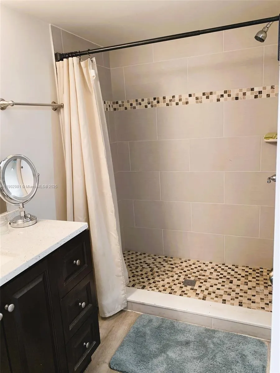 1051 Jefferson Dr, #1051K