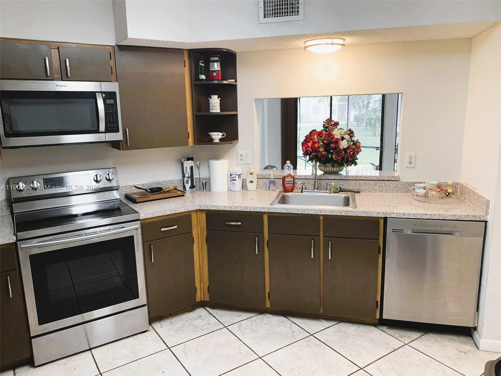 1051 Jefferson Dr, #1051K