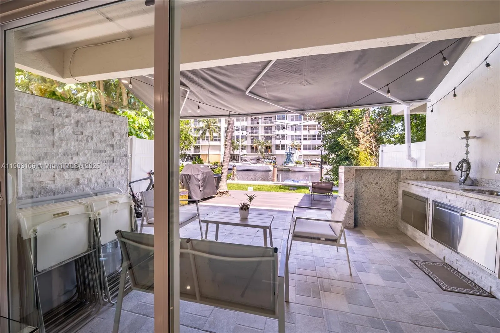 16523 NE 26th Ave, #1B