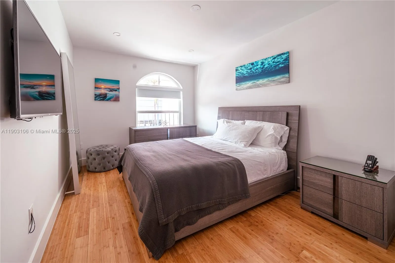 16523 NE 26th Ave, #1B