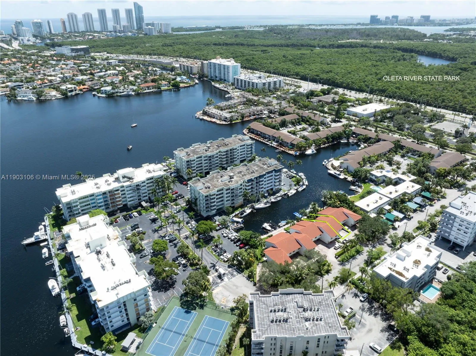 16523 NE 26th Ave, #1B