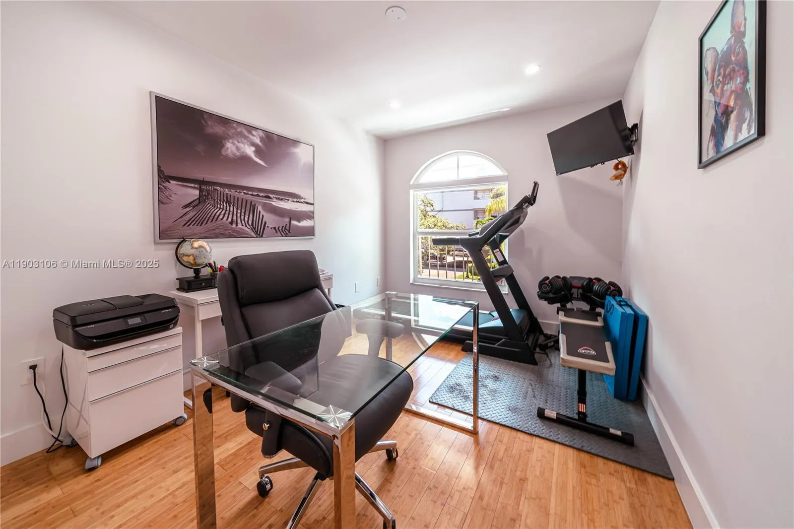 16523 NE 26th Ave, #1B