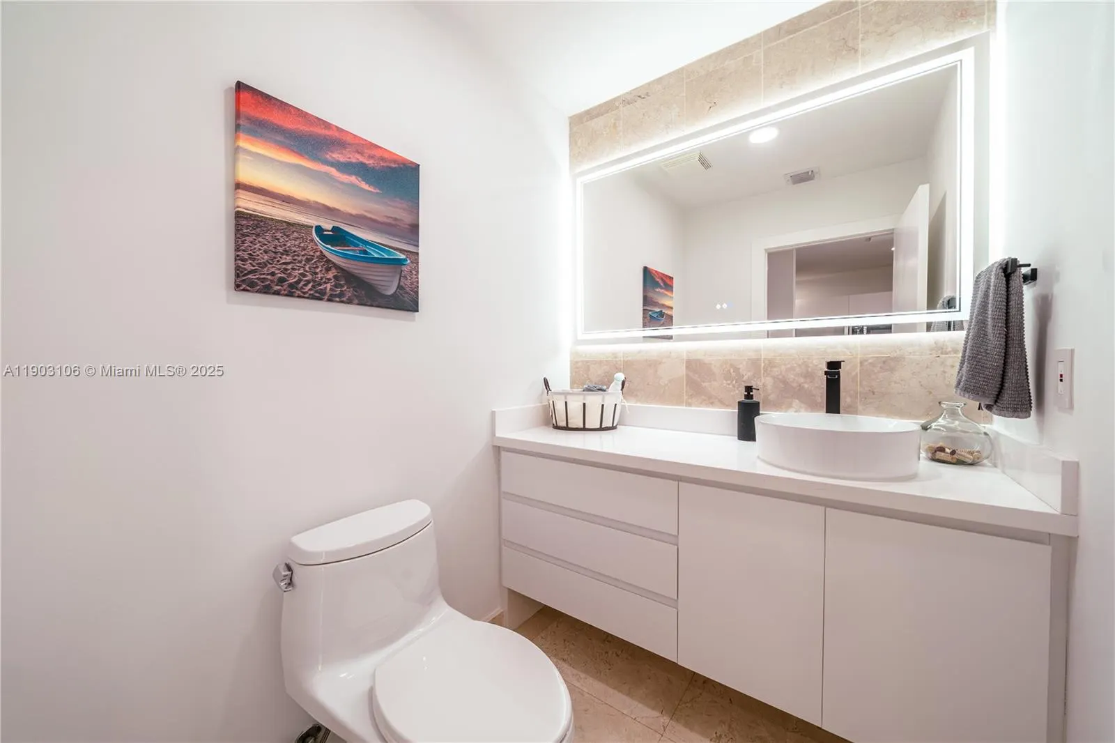 16523 NE 26th Ave, #1B