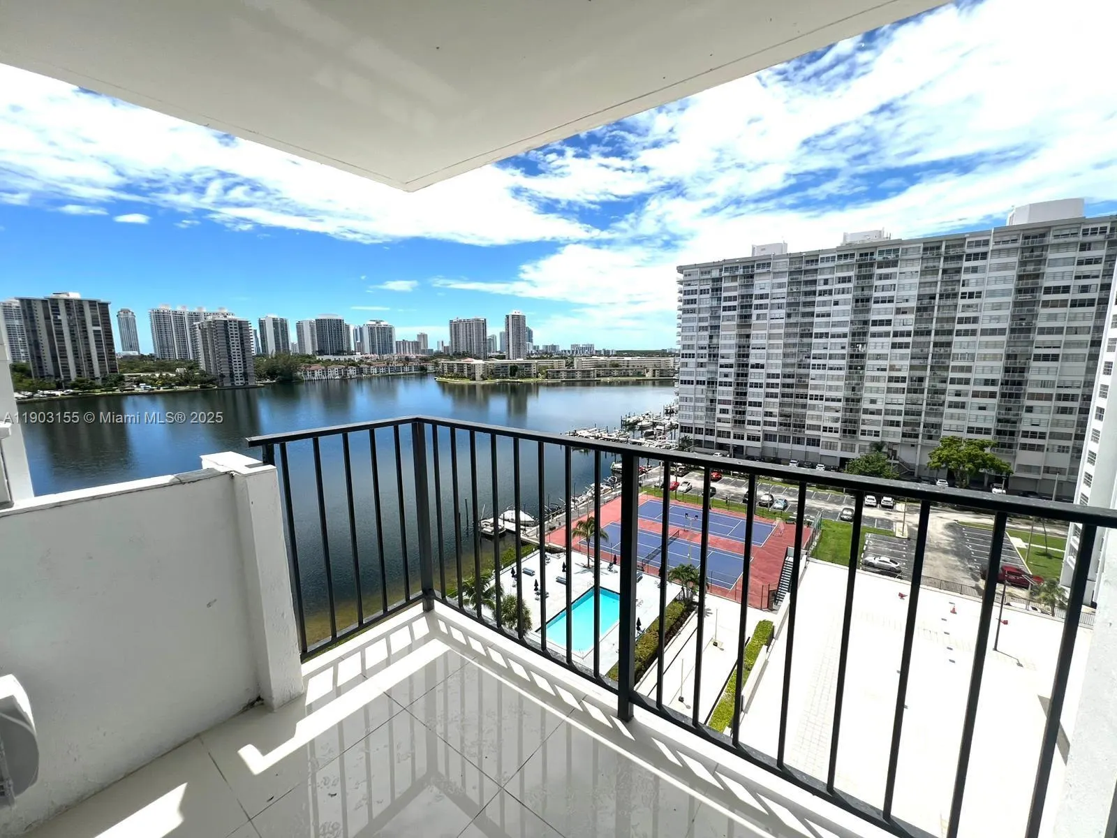 2780 NE 183rd St, #1110