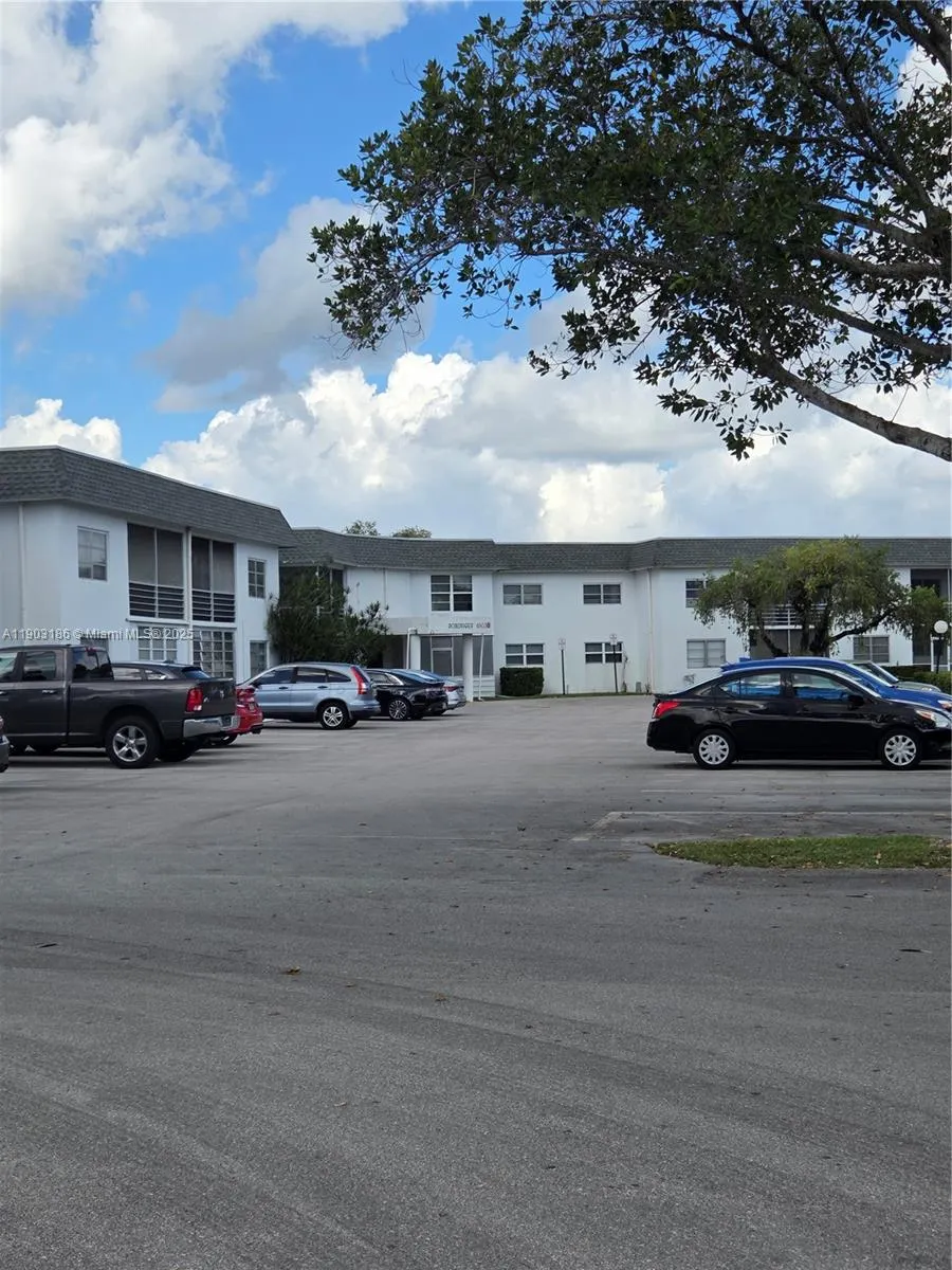 6503 Winfield Blvd, #225-D