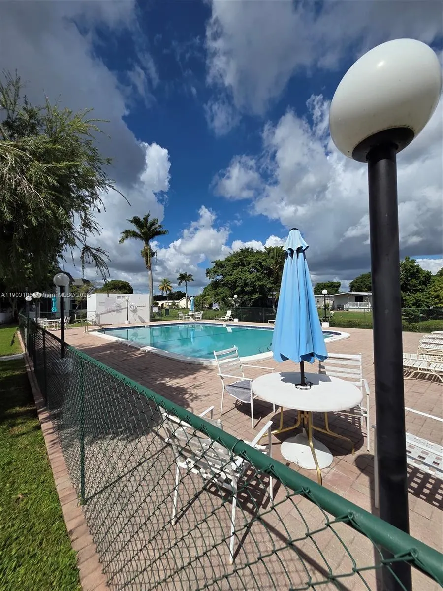 6503 Winfield Blvd, #225-D