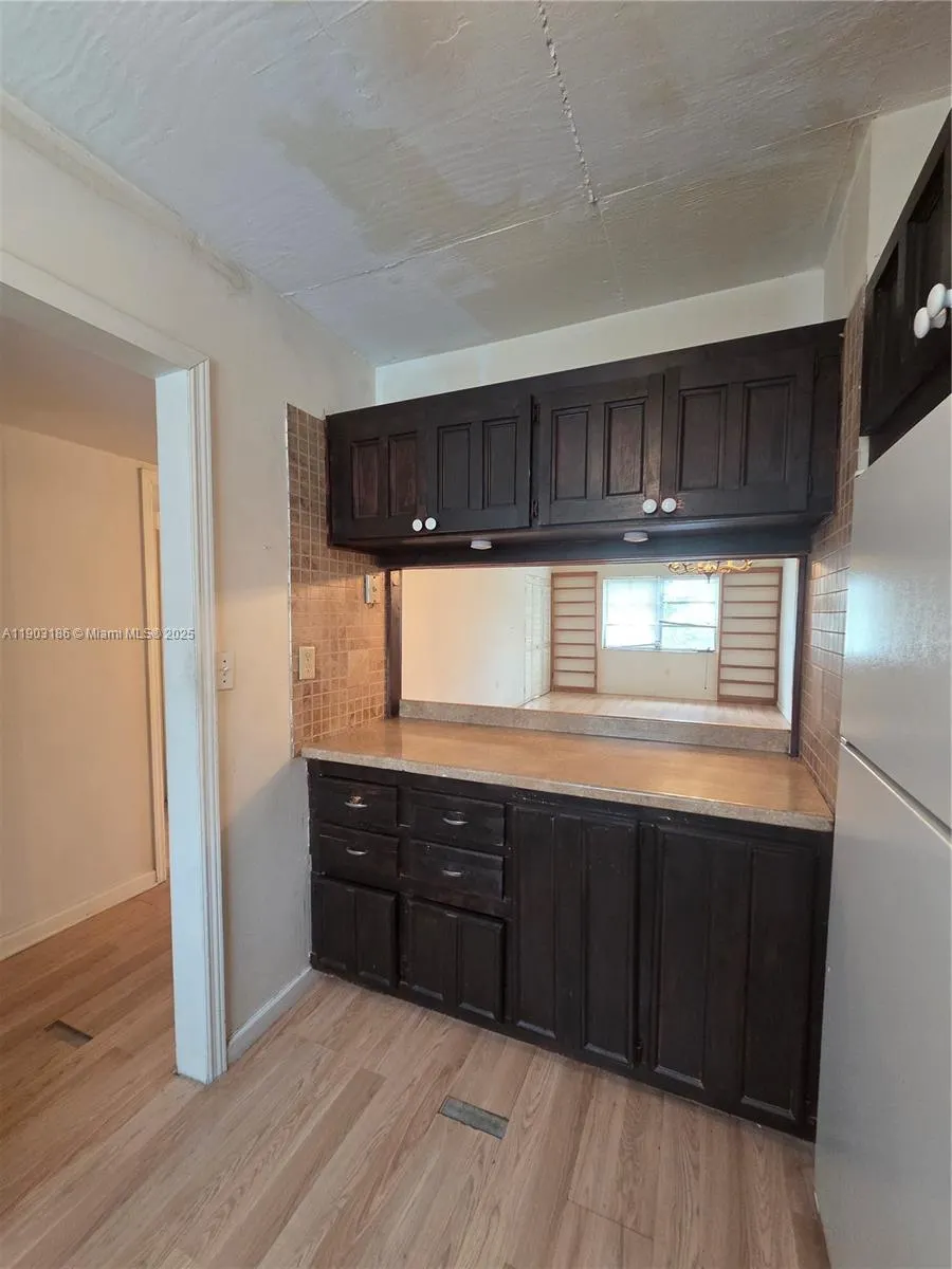 6503 Winfield Blvd, #225-D