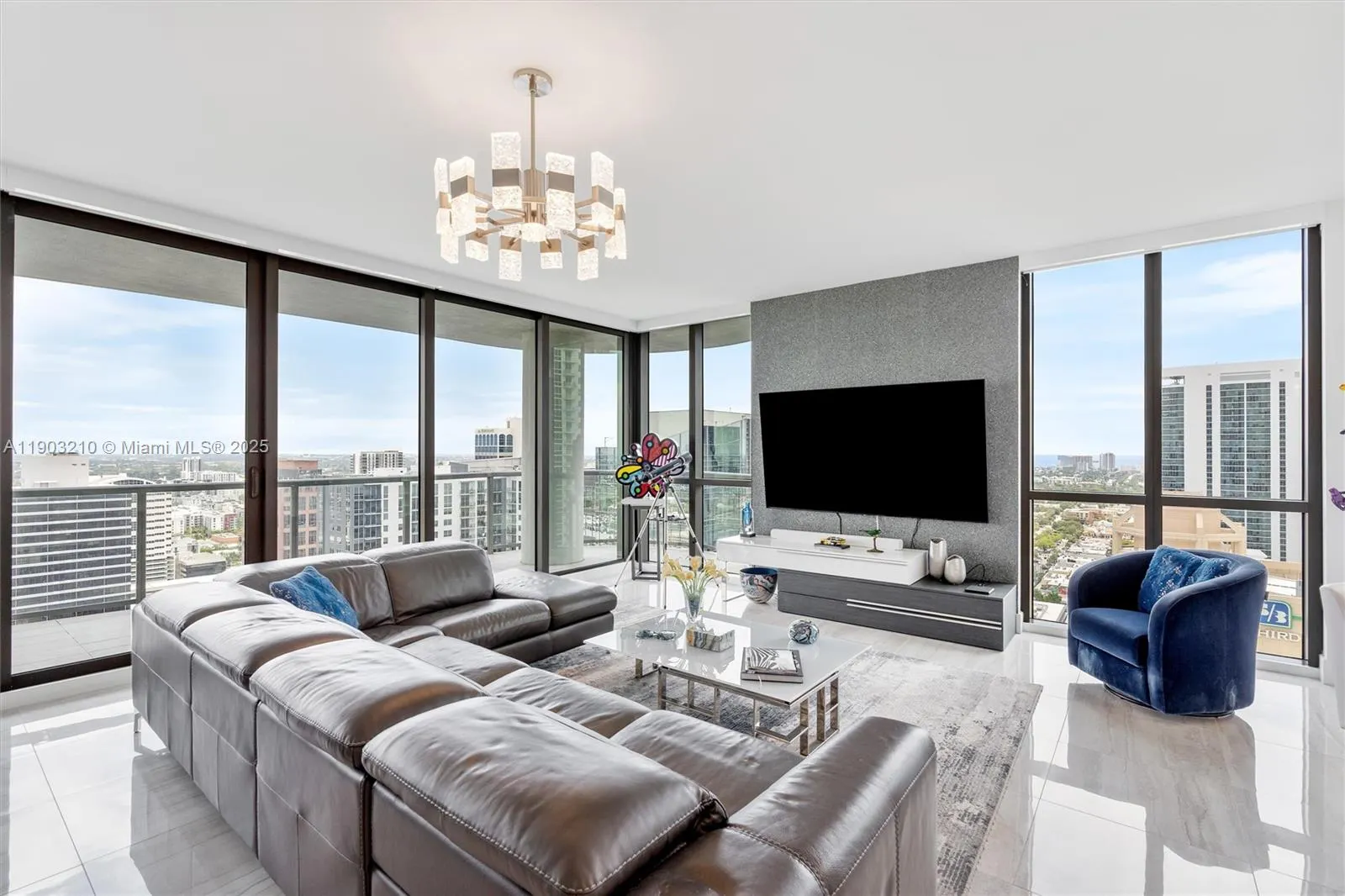 100 E Las Olas Blvd, #3201