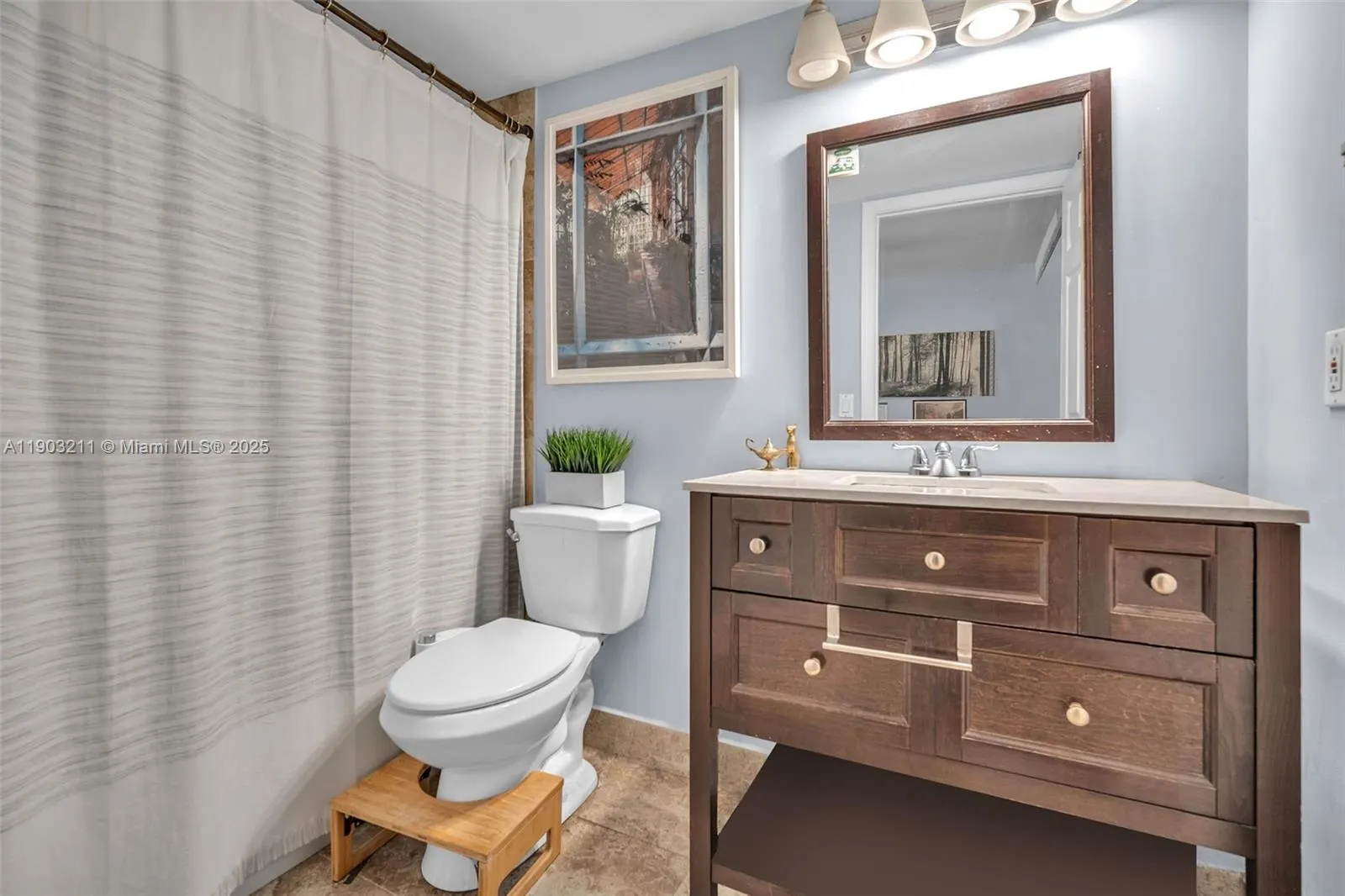 1455 Holly Heights Dr, #17