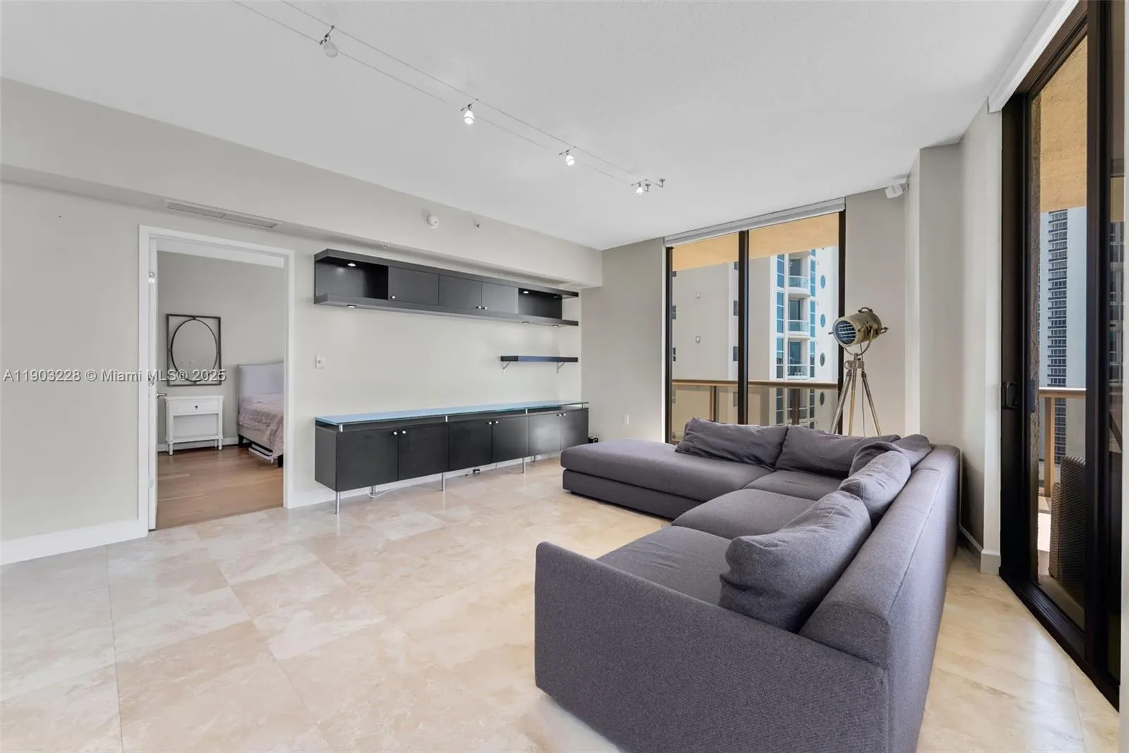 16275 Collins Ave, #1604