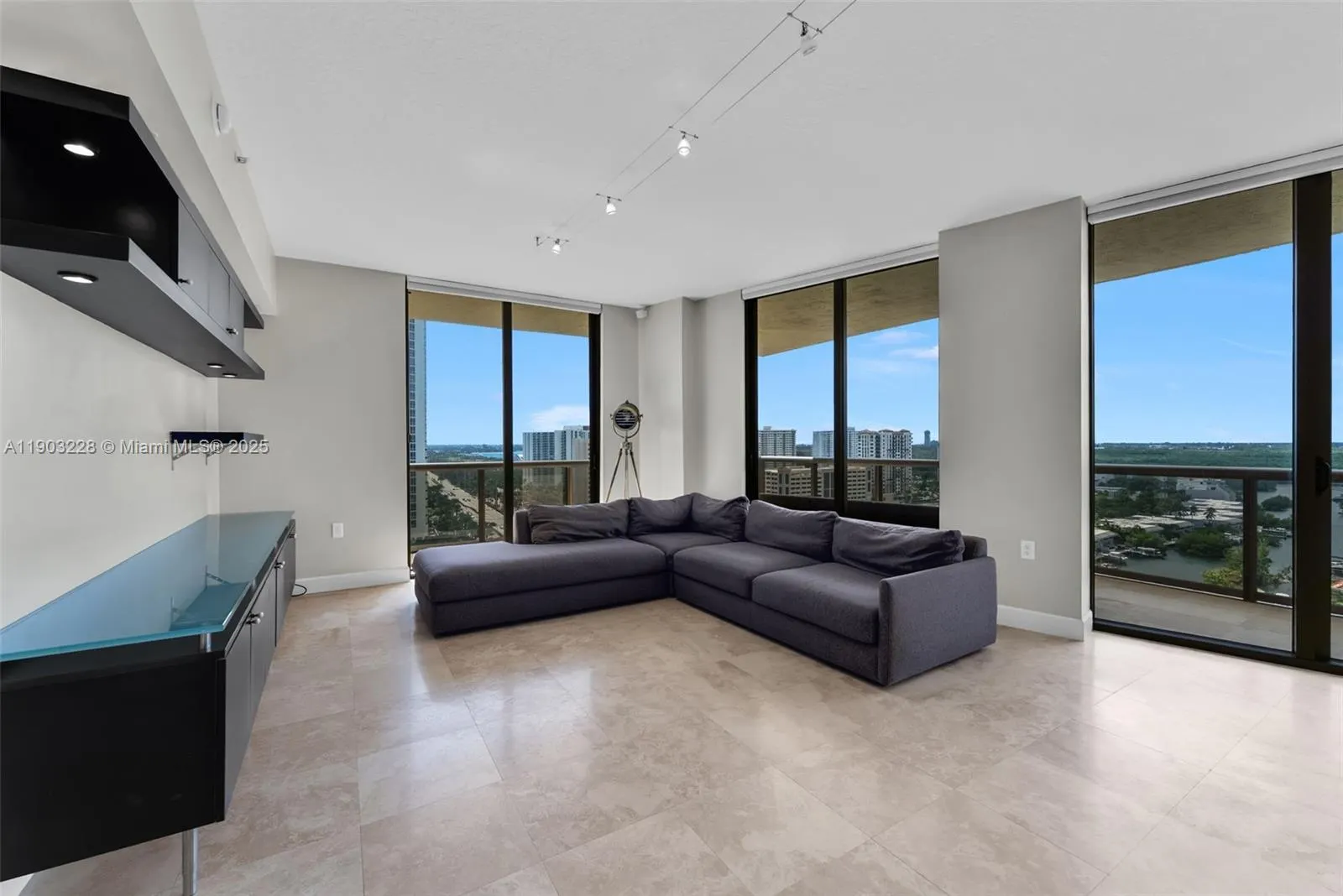 16275 Collins Ave, #1604