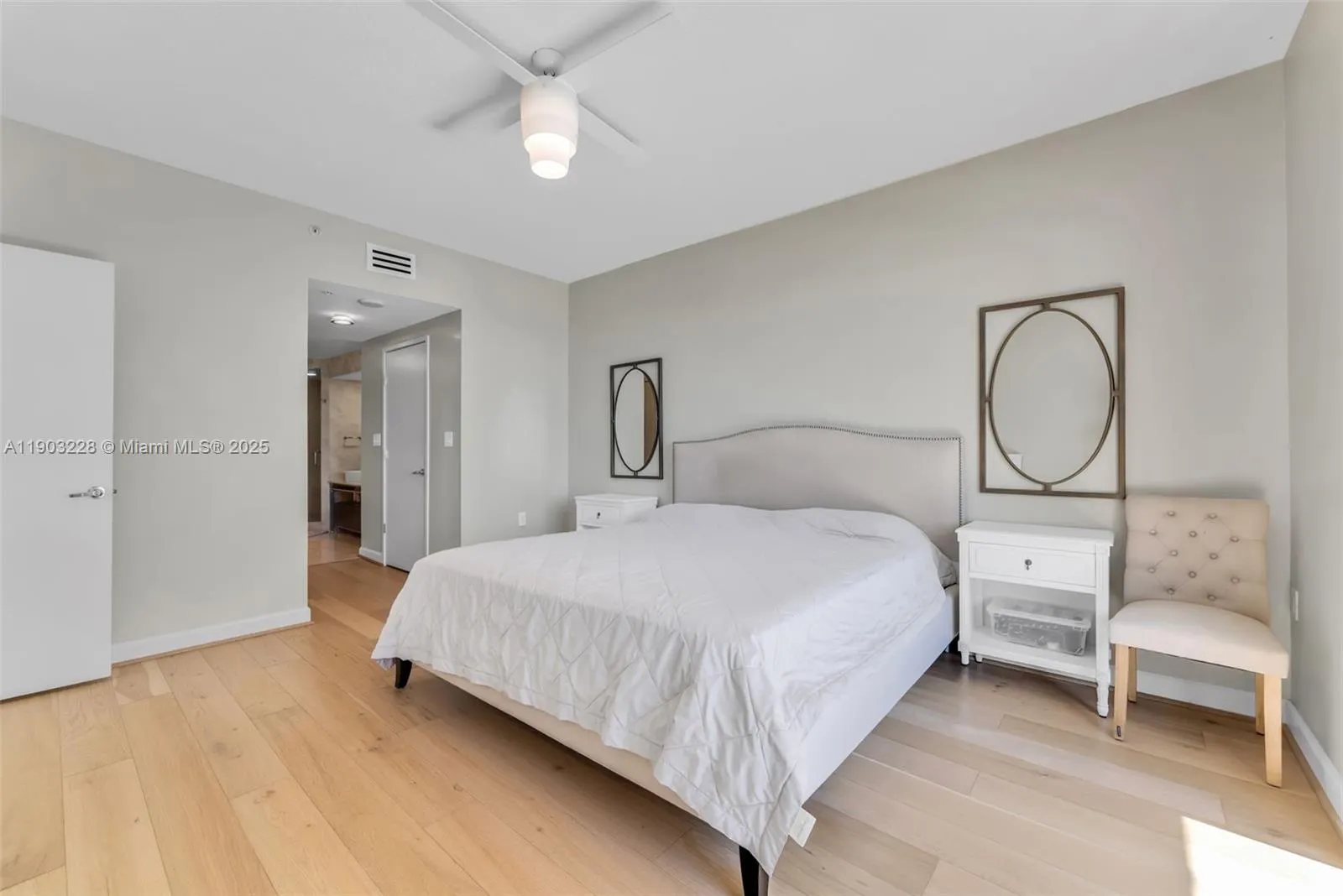 16275 Collins Ave, #1604