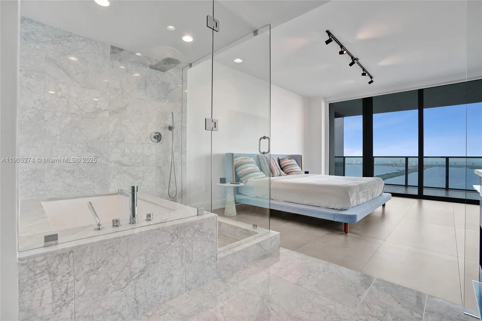 3131 NE 7th Ave, #4203