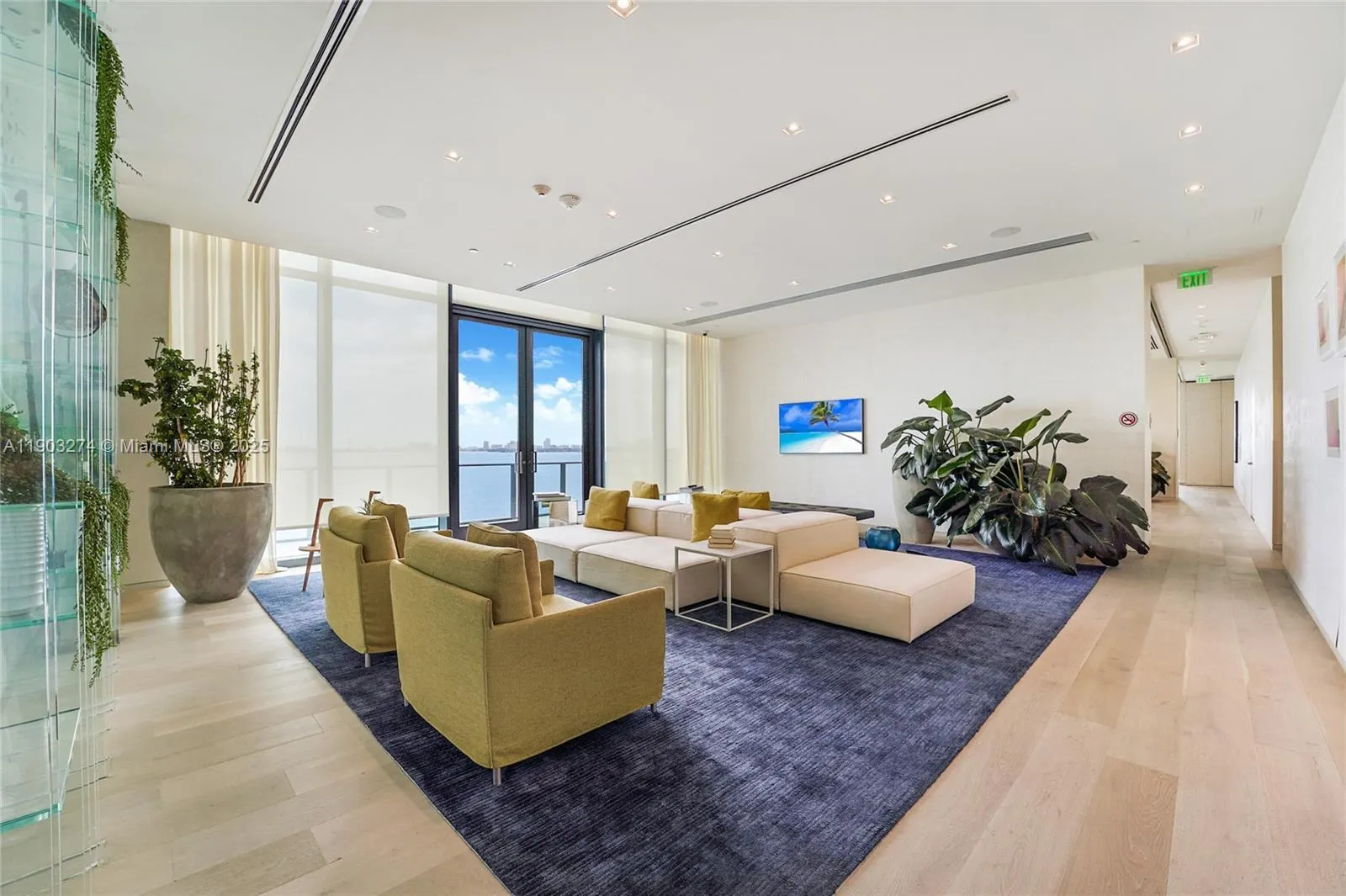 3131 NE 7th Ave, #4203