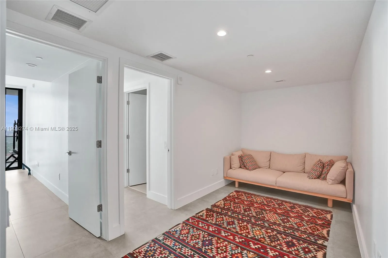 3131 NE 7th Ave, #4203