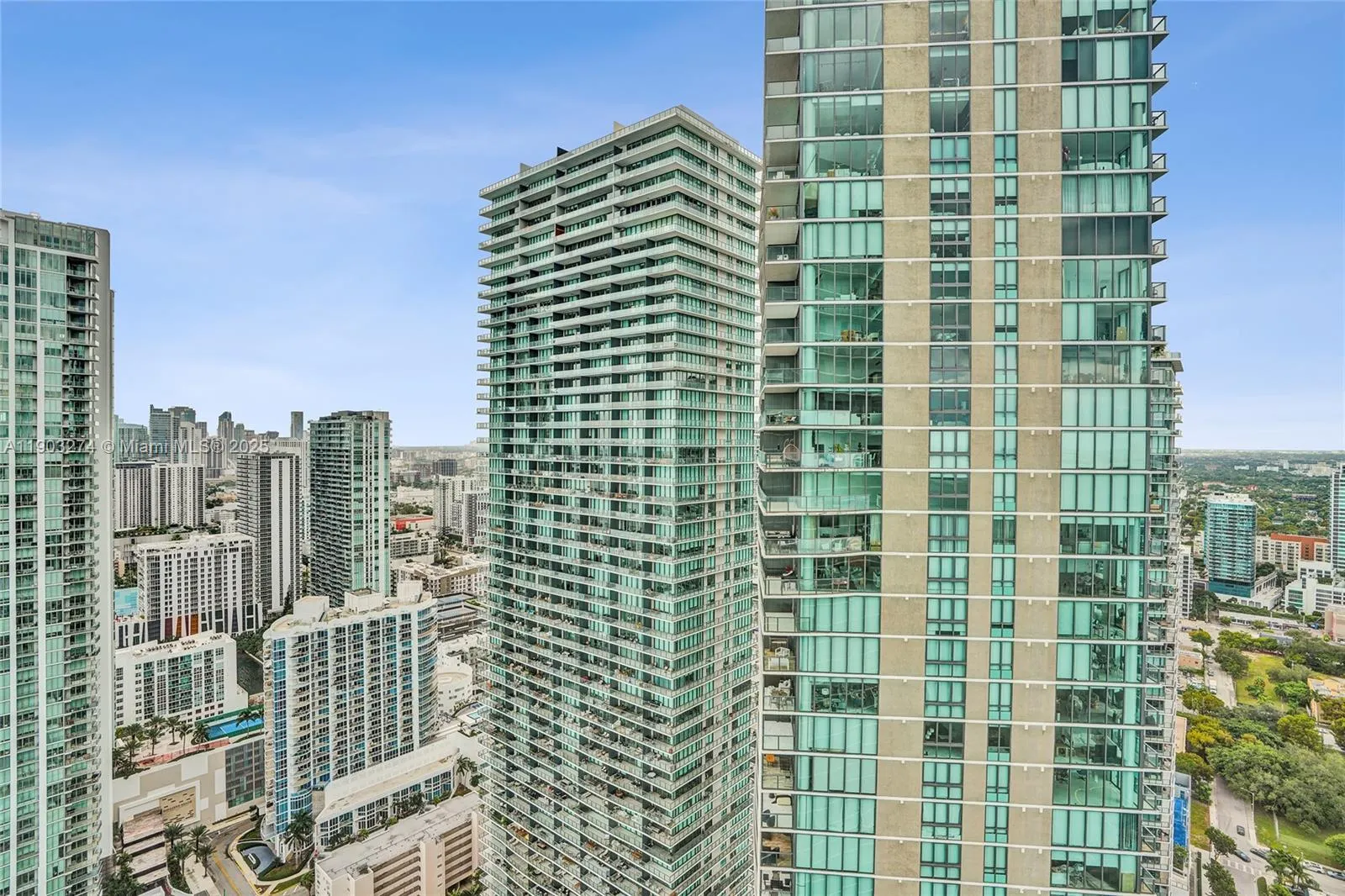 3131 NE 7th Ave, #4203