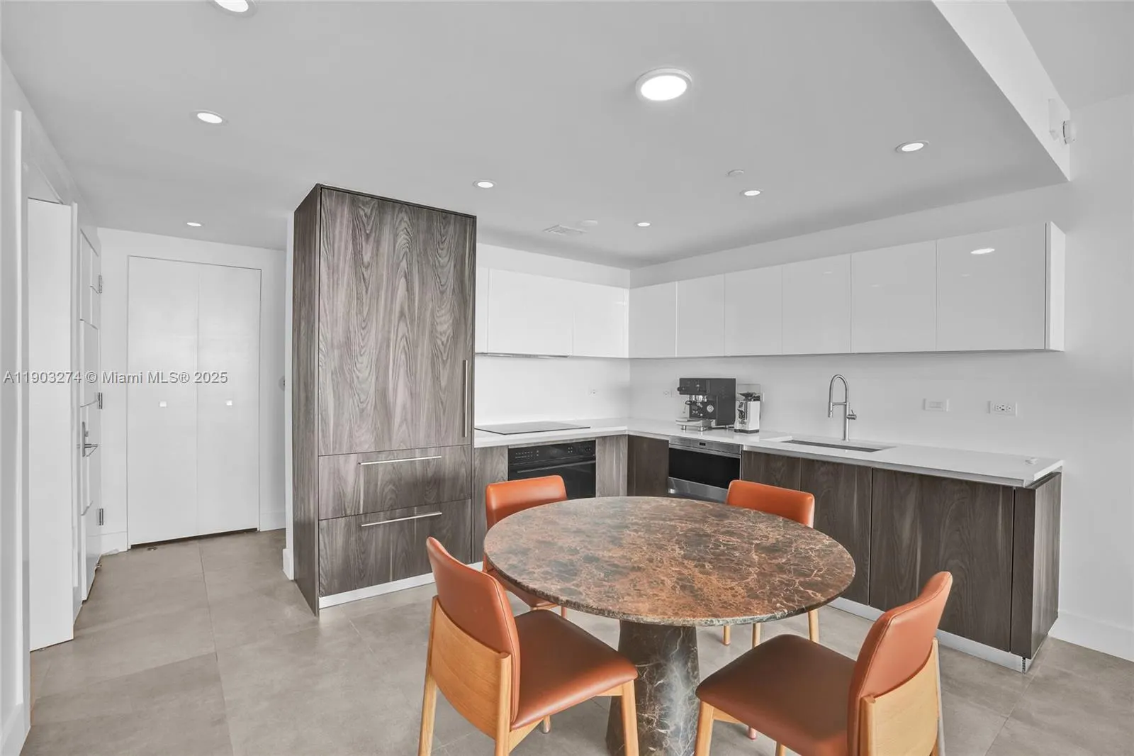 3131 NE 7th Ave, #4203