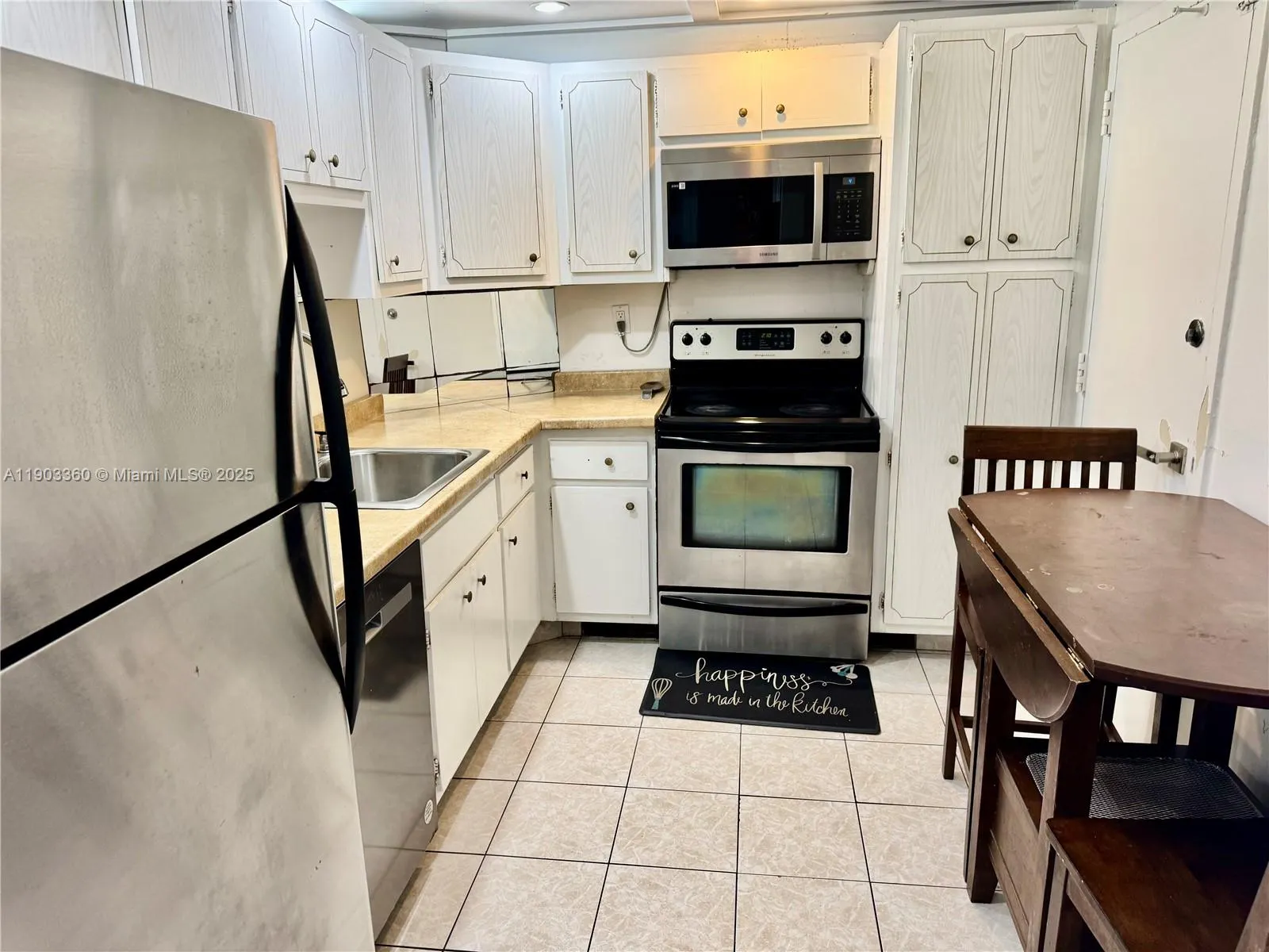 300 Bayview Dr, #1903