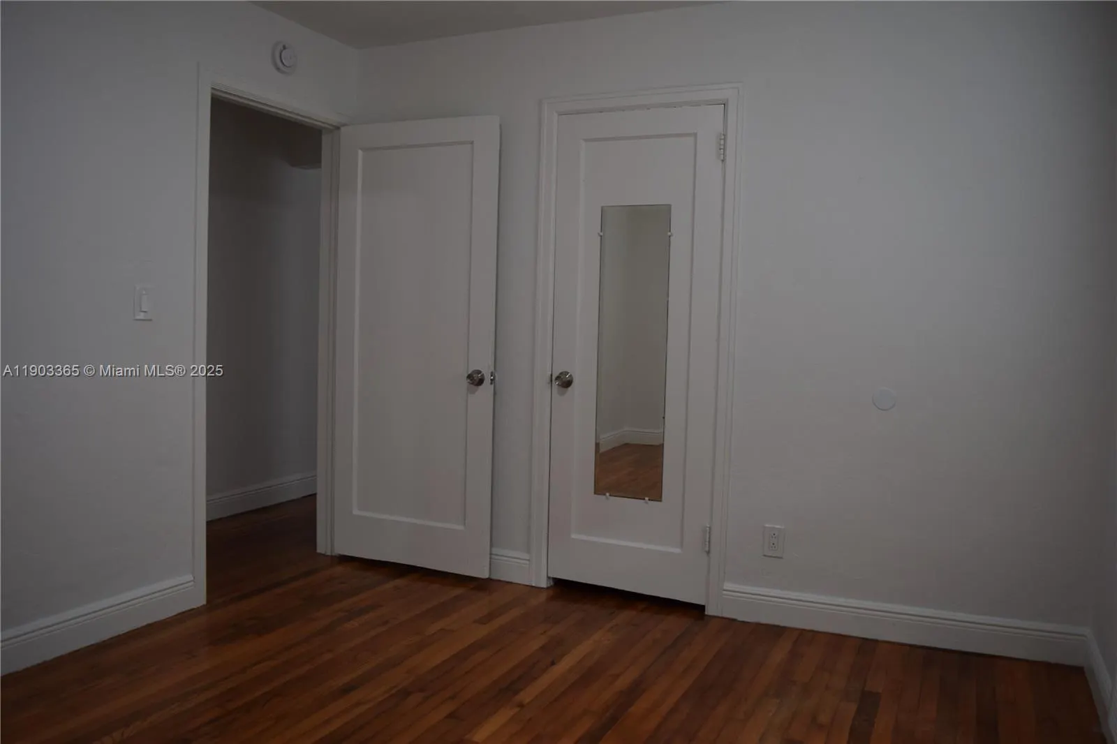 23 Phoenetia Ave, #1