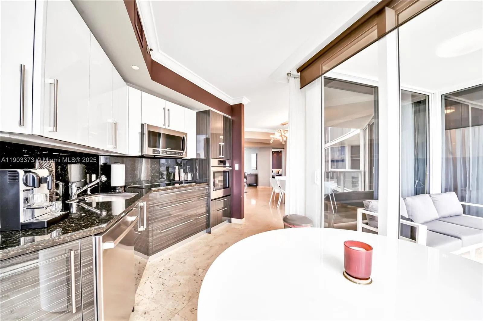 19333 Collins Ave, #1903