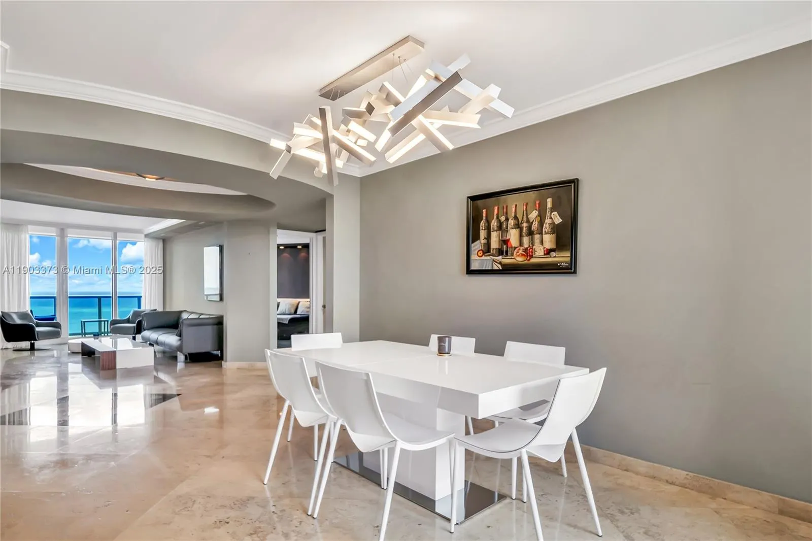 19333 Collins Ave, #1903