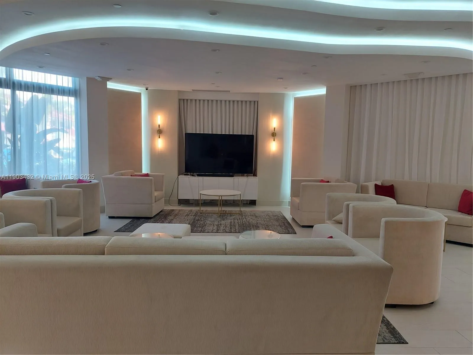 3610 Yacht Club Dr, #1416