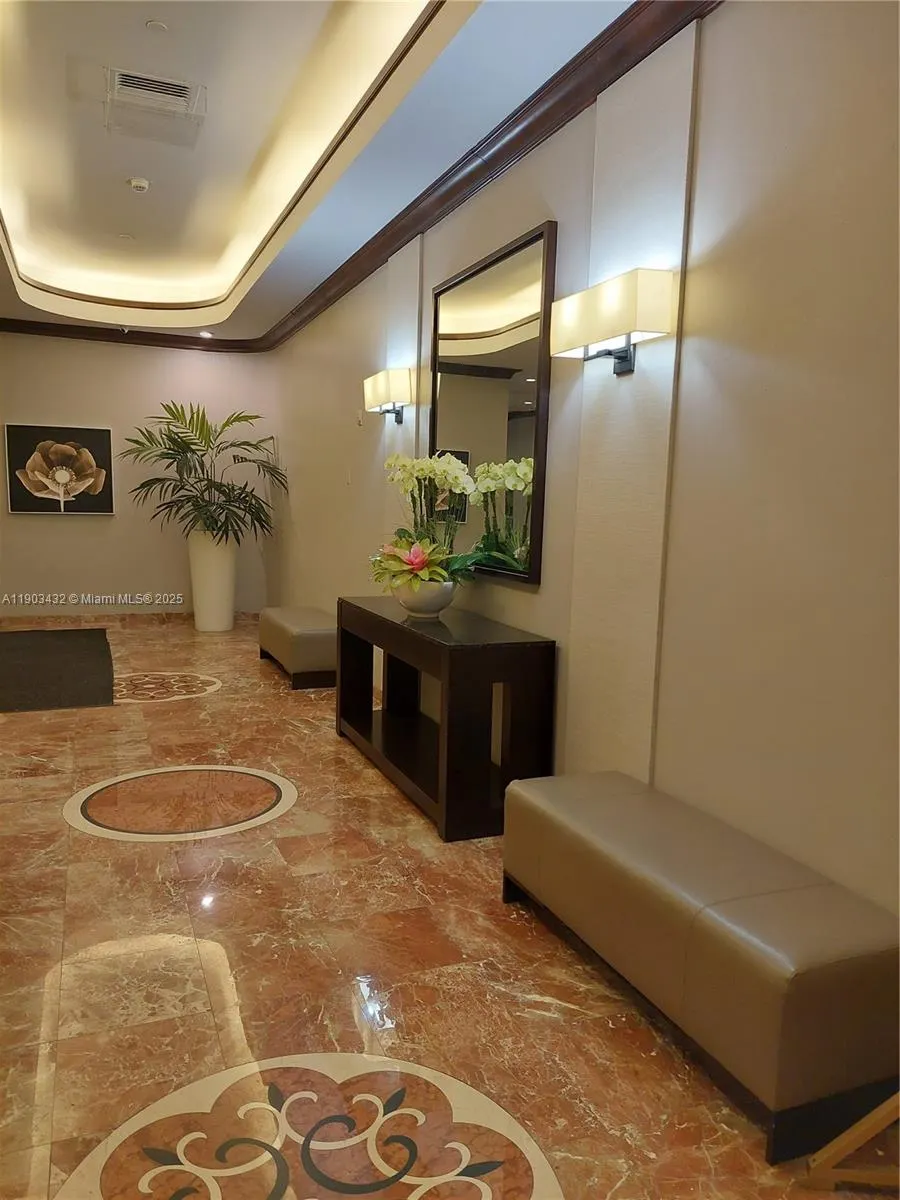 3610 Yacht Club Dr, #1416