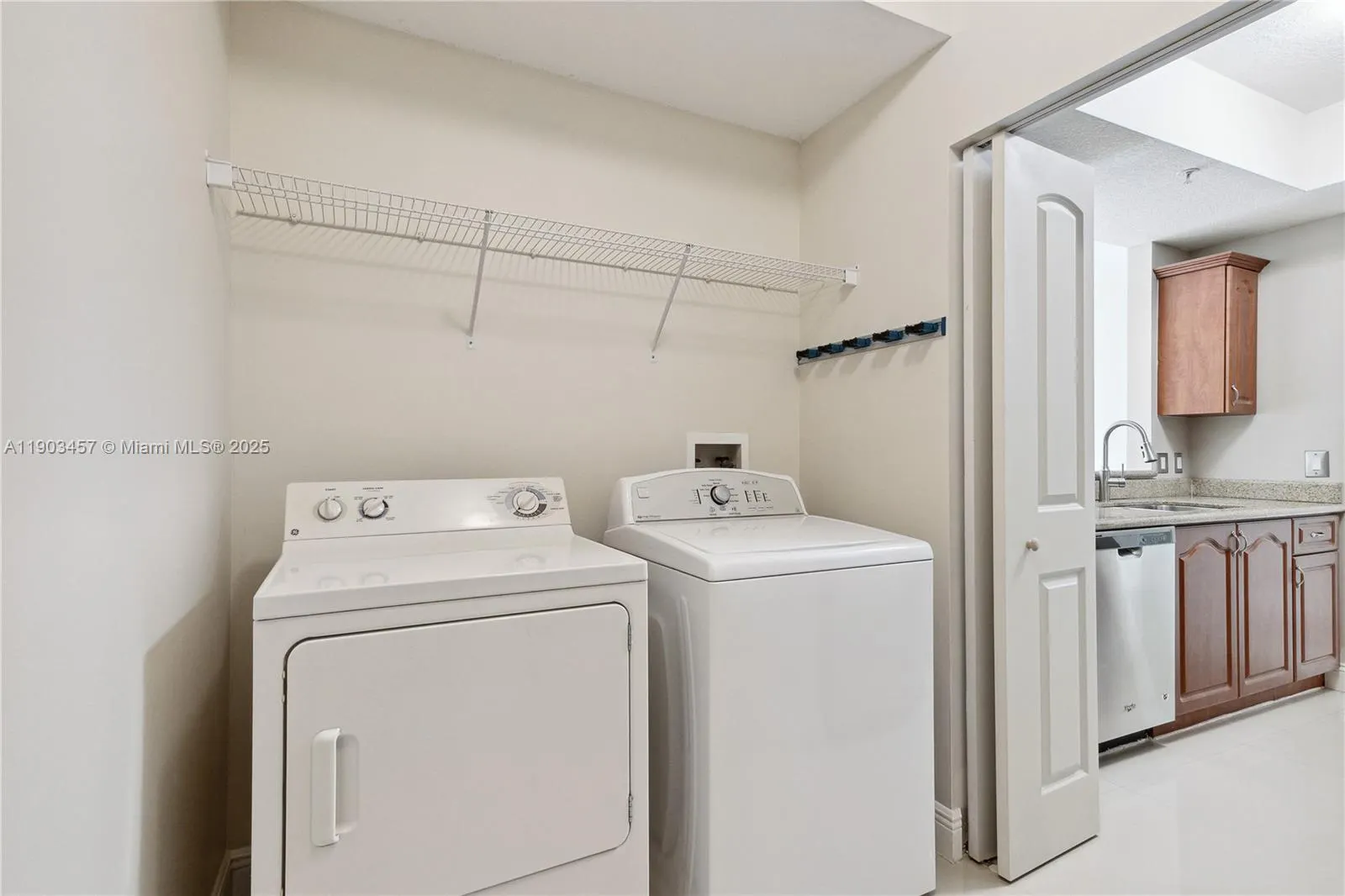 3590 Coral Way, #804