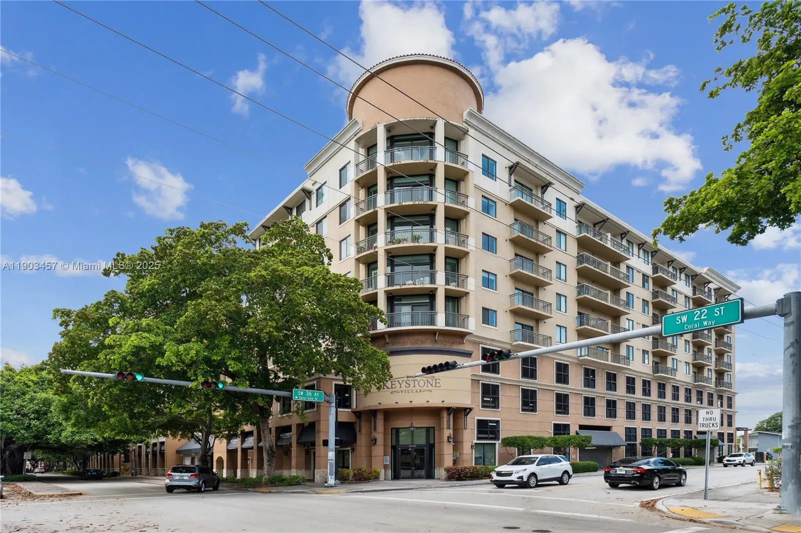 3590 Coral Way, #804