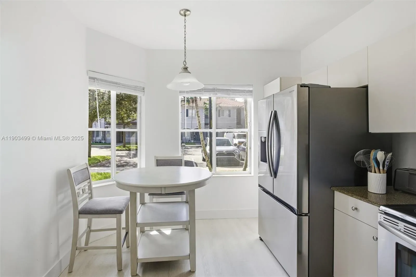 8231 SW 29th St, #103