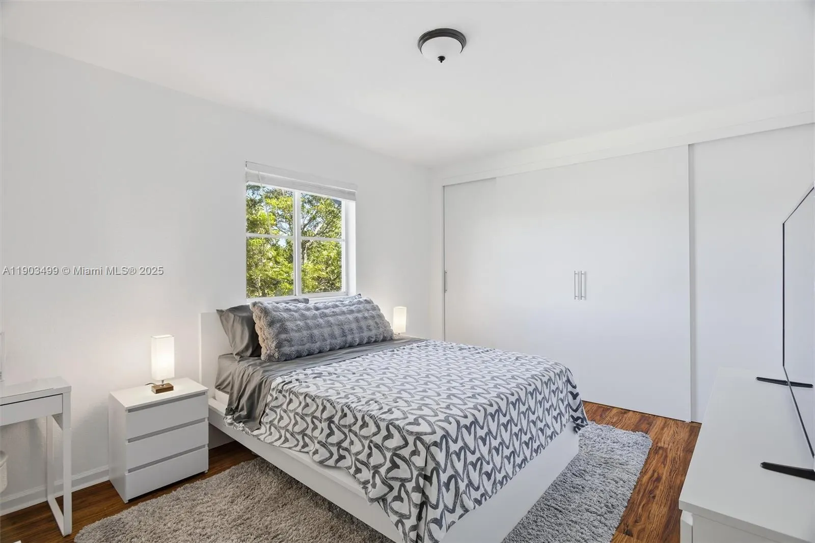 8231 SW 29th St, #103