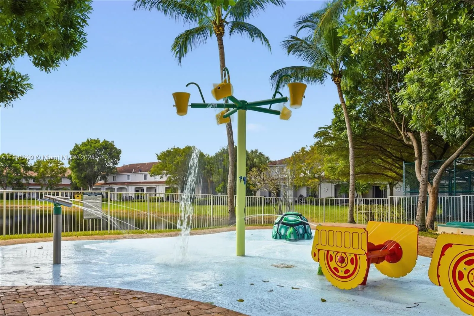 8231 SW 29th St, #103